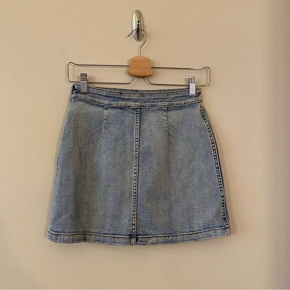 Aritzia-Wilfred Free Donyale Denim Mini Skirt - Picture 3 of 11